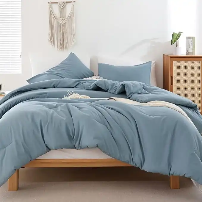 ROSGONIA Dusty Blue Comforter Set Full- 3pcs (1 Comforter & 2 Pillowcases)- Grayish Blue Aesthetic Comforter Set Full- Boho Bedding Set- Soft Warm and Lightweight Microfiber Comforter for All Season
